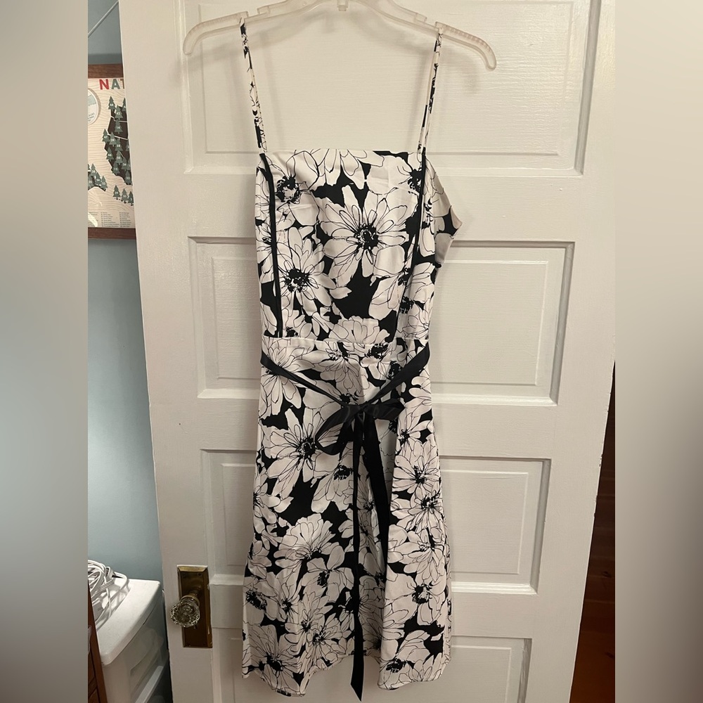 White House Black Market floral dress